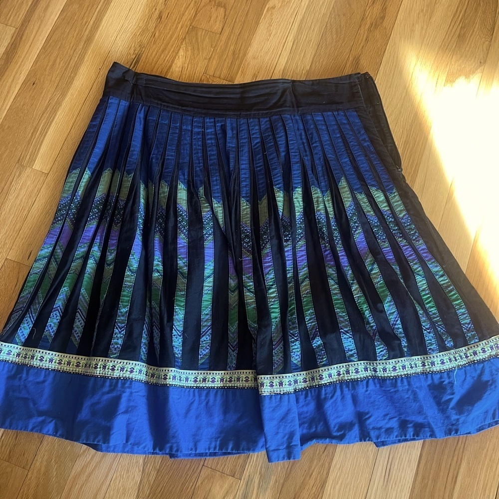Lithe Anthropologie Size 12 cotton skirt with colorful strips all around